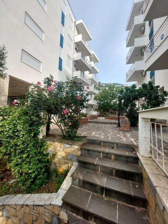 Redsun Apartment Vlorë Eksteriør billede