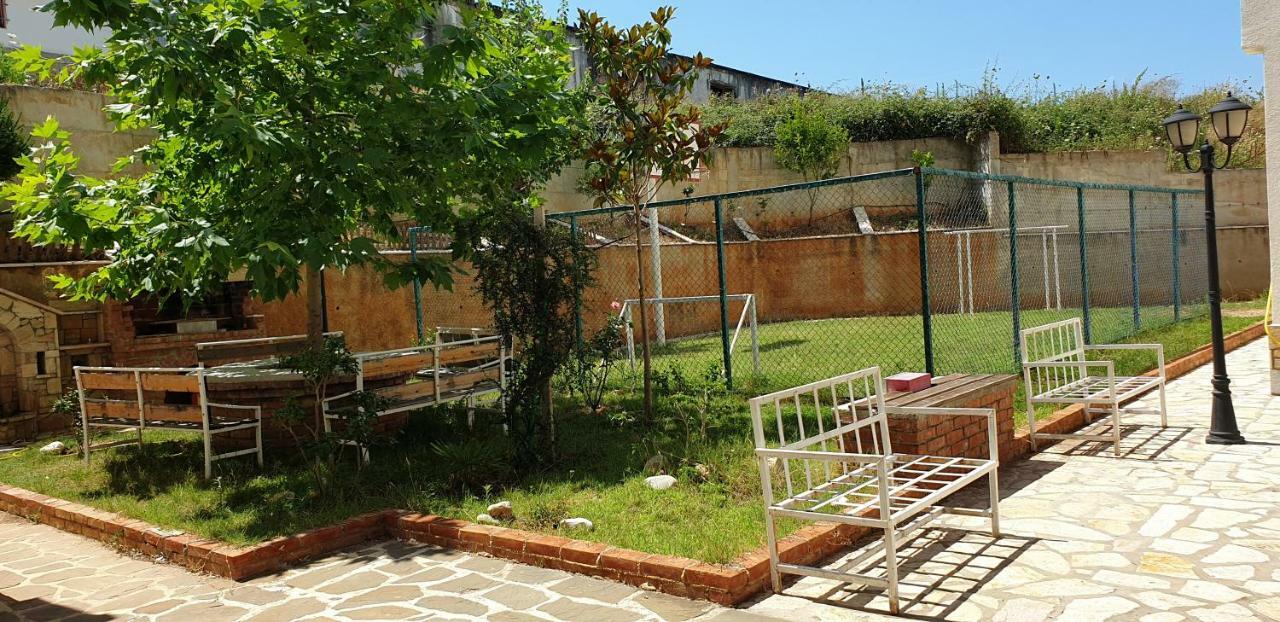 Redsun Apartment Vlorë Eksteriør billede