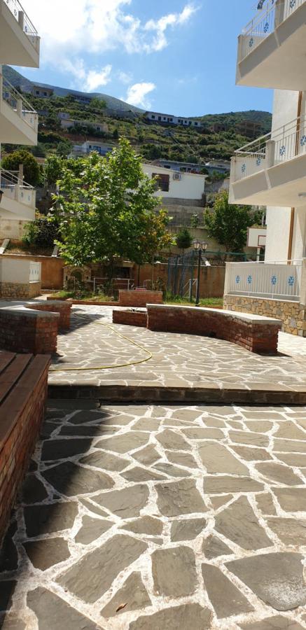 Redsun Apartment Vlorë Eksteriør billede